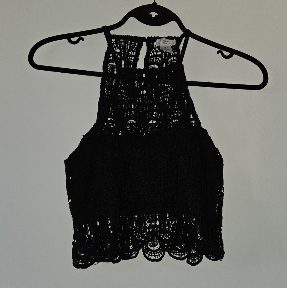 🎀Streetwear Society Black Lace Halter Top - Picture 2 of 4